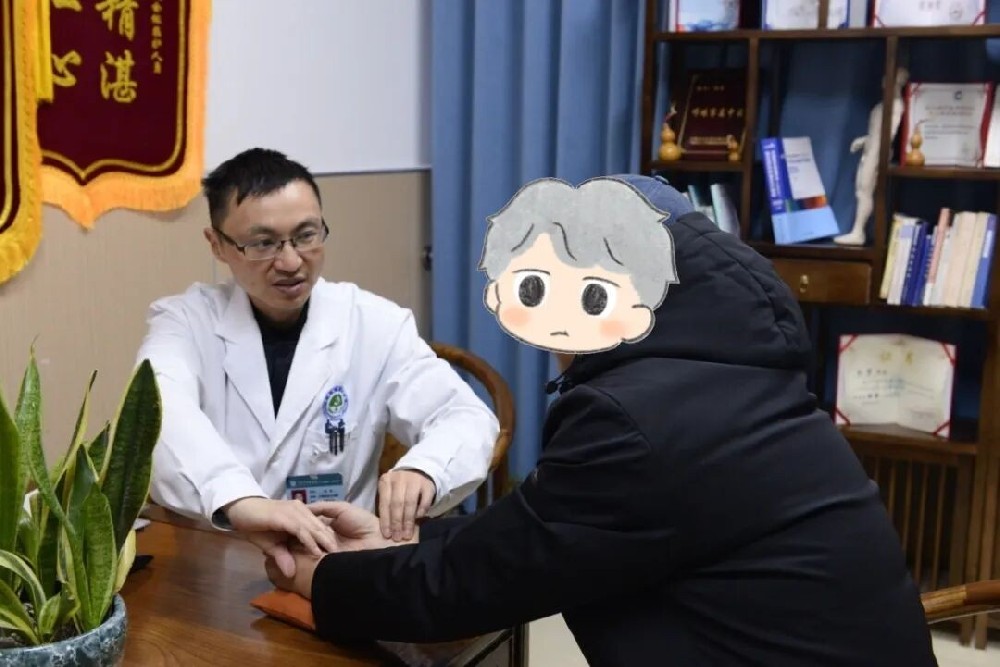 肿瘤西医治疗期间，中医药辅助调理的应用与策略