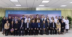 成都市第五人民医院雷建国书记巡诊指导邛崃市中医医院