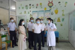 成都市政协副主席杨建德调研市中医医院疫情防控工作